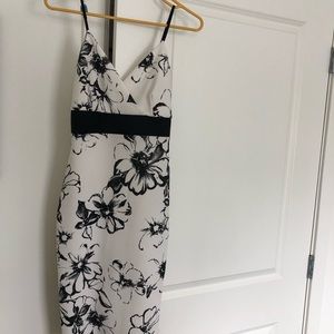 Black and White Knee Length Dress